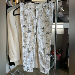 Buffalo David Bitton White and Gray Floral Pants